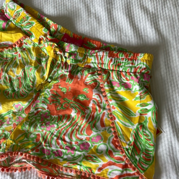 Lilly Pulitzer For Target High Waist Shorts in Yellow and Orange - Picture 3 of 9